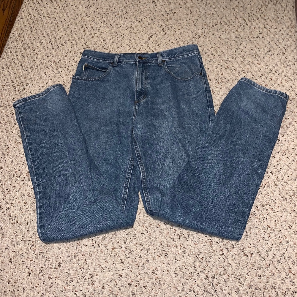 LL Bean Classic Fit Jeans ( 32 X 34 )